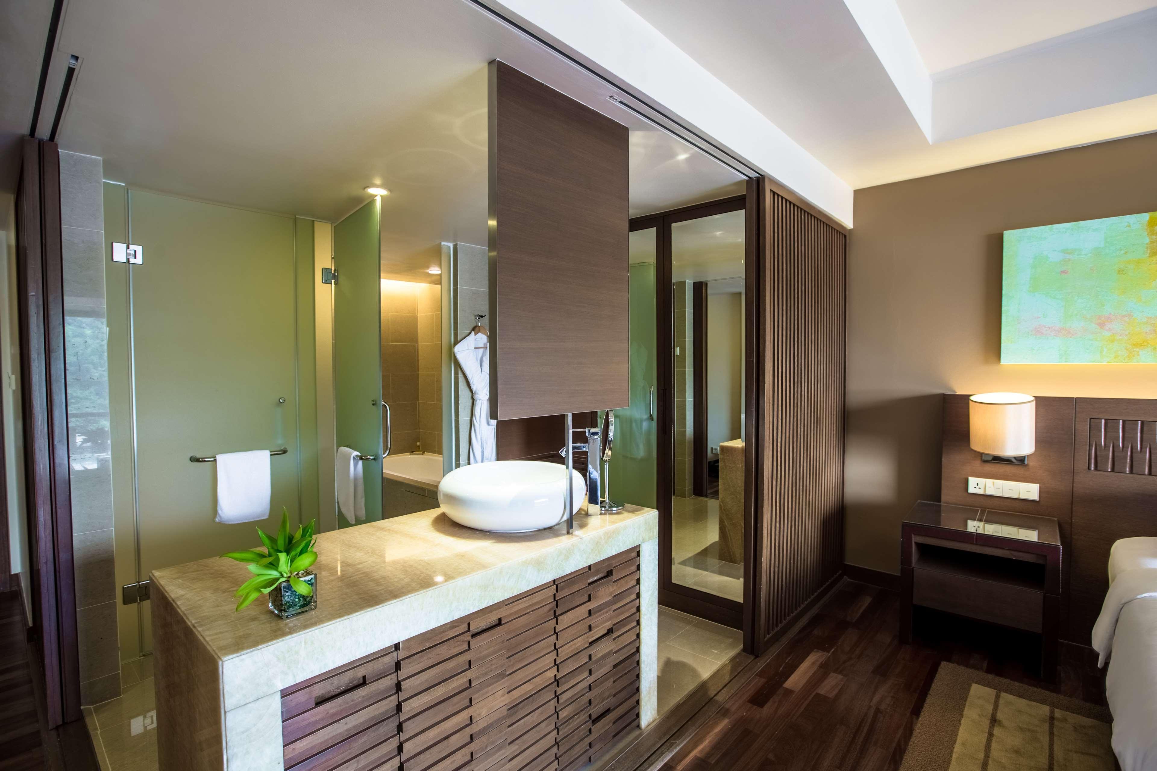 Hyatt Regency Kinabalu Hotel Kota Kinabalu