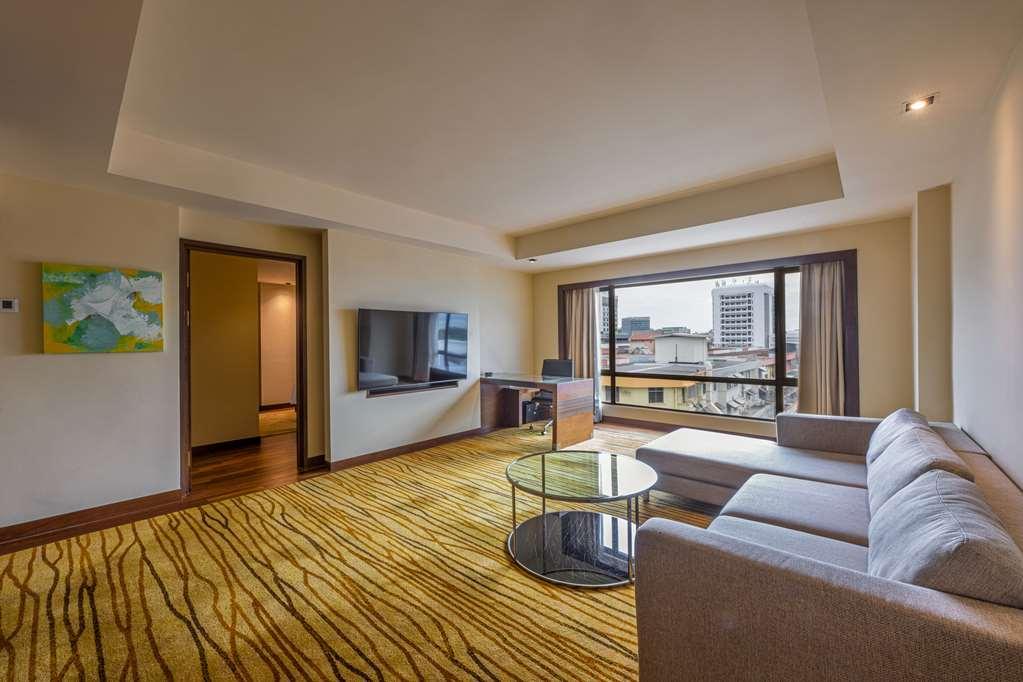 Hotel Hyatt Regency Kinabalu 5*